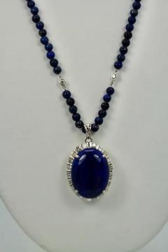 Extra Fine Lapis Lazuli Pendant Diamond Surround 18 Karat Diamond Studded Chain - 3449178