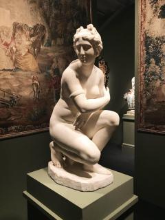 Extraordinary Italian 19th Century Marble Statue of Aphrodite - 632482