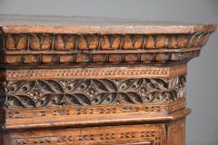 Extremely rare Tuscan 15thc Renaissance walnut sacristy cabinet - 4805548