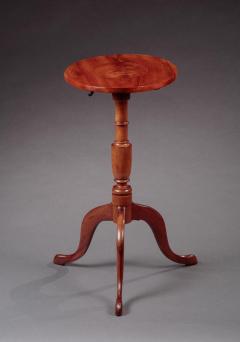 FEDERAL CANDLESTAND WITH AN INLAID OVAL TOP - 1206967