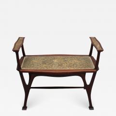 FINE FRENCH ART NOUVEAU UPHOLSTERED MAHOGANY BENCH - 746398