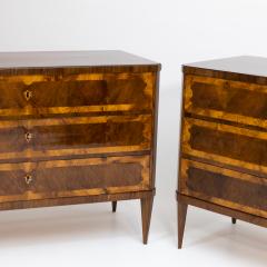 FINE PAIR OF ITALIAN NEOCLASSICAL COMMODES - 2396495