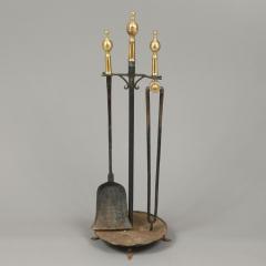 FIREPLACE TOOLS AND STAND - 1720303