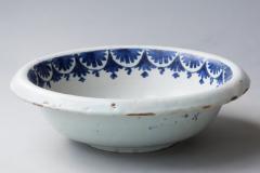 FRENCH 18TH CENTURY BOWL OR SERVING DISH - 3810495