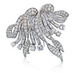 FRENCH CIRCA 1940S PLATINUM DOUBLE CLIP 15 00CTS DIAMOND BROOCH - 1744535