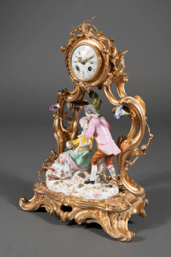 FRENCH LOUIS XV STYLE GILT BRONZE AND PORCELAIN MANTEL CLOCK 19TH CENTURY - 3566238