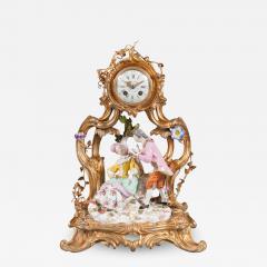 FRENCH LOUIS XV STYLE GILT BRONZE AND PORCELAIN MANTEL CLOCK 19TH CENTURY - 3570280