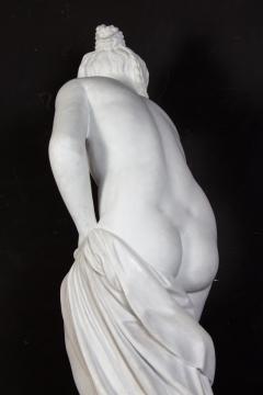 Fabulous French Neoclassical Marble Sculpture of Bathing Venus 1880 - 3659407
