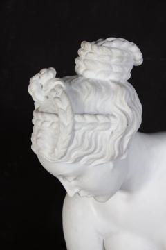 Fabulous French Neoclassical Marble Sculpture of Bathing Venus 1880 - 3659410