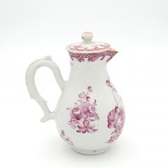 Famille Rose Chinese Pink Porcelain Creamer circa 1780 - 2990067