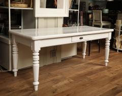 Farmhouse Table - 4471278