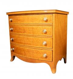 Federal Birdseye Maple Bow Front Chest Of Drawers - 4246539