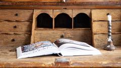 Fine 18th century Swedish Baroque secretary cabinet - 4400310