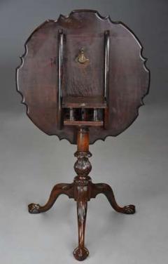 Fine 18thc George II mahogany tripod table with superb original patina - 4806065