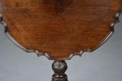 Fine 18thc George II mahogany tripod table with superb original patina - 4806069