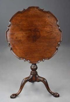 Fine 18thc George II mahogany tripod table with superb original patina - 4806070