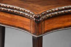 Fine 18thc serpentine mahogany card table of exceptional patina - 4755999
