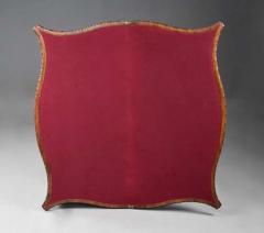Fine 18thc serpentine mahogany card table of exceptional patina - 4756004