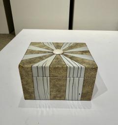 Fine Art Deco Deco shagreen box with bone inlay England 1920 s - 4449444