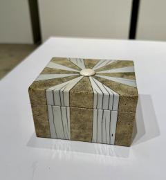 Fine Art Deco Deco shagreen box with bone inlay England 1920 s - 4449446