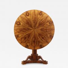 Fine Biedermeier Walnut Center Table Vienna c 1825  - 3487563