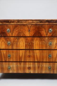 Fine Biedermeier Walnut Chest of Drawers Vienna c 1825  - 3447700