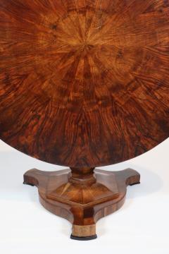 Fine Biedermeier Walnut Large Center Table Vienna c 1825  - 3510361
