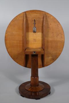 Fine Biedermeier Walnut Table Vienna c 1825  - 3438534