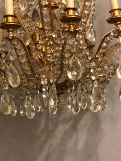 Fine Cut Crystal and Gilt Bronze Neoclassical Eighteen Light Chandelier - 1288331