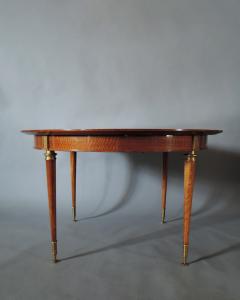 Fine French Art Deco Extendable Walnut Round Table - 4488594