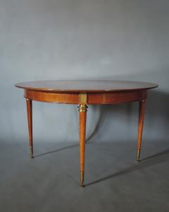 Fine French Art Deco Extendable Walnut Round Table - 4488598