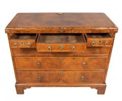Fine George II Walnut Bachelors Chest - 4139788