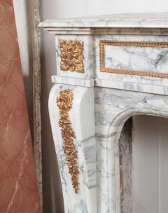 Fine Louis XVI style Arabescato Marble Mantle - 307078