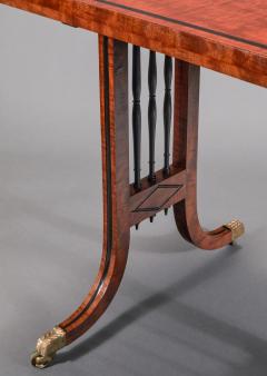 Fine Regency Ribbon Library Table - 3718345