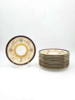 Fine Set of Twelve Limoges Dinner Plates France circa 1920 - 4396667