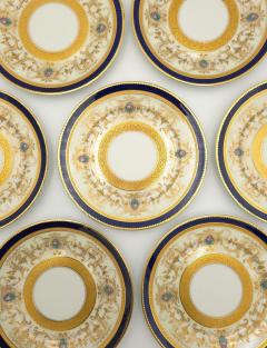 Fine Set of Twelve Limoges Dinner Plates France circa 1920 - 4396743