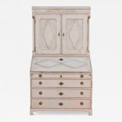 Fine Swedish three part bureau with charming carvings and marble painted columns - 4508324