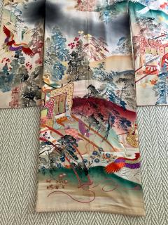 Fine Vintage Japanese Furisode Kimono with Yuzen Dyes and Embroidery - 1430007