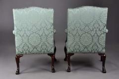 Fine pair of mahogany Gainsborough armchairs in the George II style - 4806103