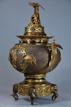 Fine quality French Japonisme style bronze incense burner set - 4774342