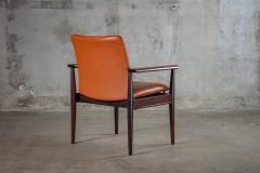 Finn Juhl FINN JUHL DIPLOMAT CHAIR - 1055851
