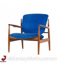 Finn Juhl Finn Juhl Mid Century FJ136 Teak Lounge Chairs Pair - 3092246