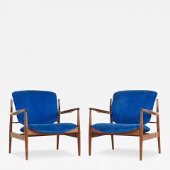 Finn Juhl Finn Juhl Mid Century FJ136 Teak Lounge Chairs Pair - 3098152