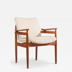 Finn Juhl Finn Juhl Model 192 Mid Century Danish Teak Occasional Chair - 4434923