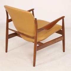 Finn Juhl Impressive Pair of Scandinavian Modern Lounge Chairs Designed by Finn Juhl - 3333763