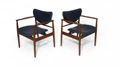 Finn Juhl Pair of Finn Juhl NV 48 Chair Blue Leather - 2933130