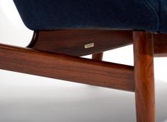 Finn Juhl Pair of Finn Juhl NV53 Lounge Chairs in Rare Brazilian Rosewood - 4470583