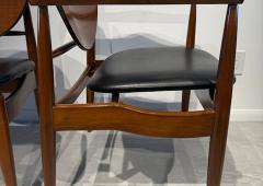 Finn Juhl Set of 12 American Modern Walnut Dining Chairs Finn Juhl for Widdicomb 1950s - 4605034