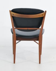 Finn Juhl Set of Six Spectacular Solid Walnut Dining Chairs Designed by Finn Juhl - 4011644