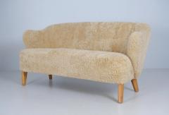 Flemming Lassen Flemming Lassen Ingeborg Sofa in Beech and Honey Sheepskin Asko 1950s - 4525140
